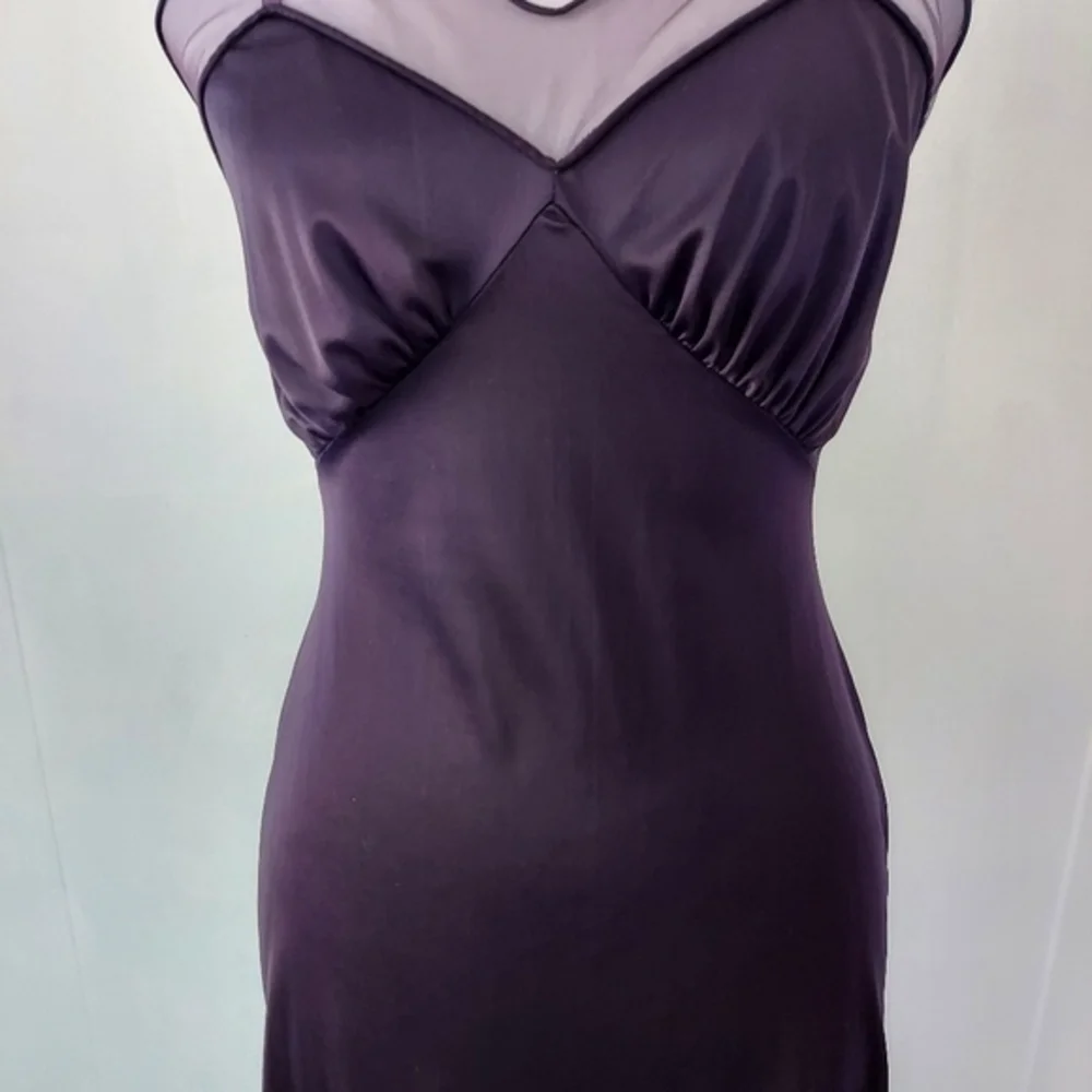 Vintage 40s Navy Blue Vanity Fair Nylon Slip Dress‎